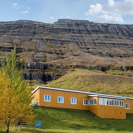 Hafaldan Hi Hostel - Harbour Building Seydisfjordur Exterior foto